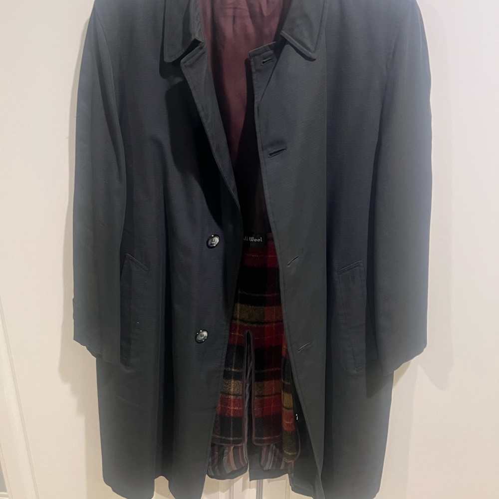 1960s VTG Men’s Goodshire Halmar Bros. 40R Black Trench Coat Wool Zip-in Lining